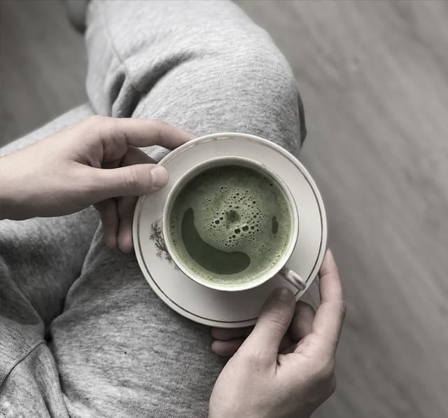 Cuidamos tu salud hormonal en Vilagarcía y Santiago